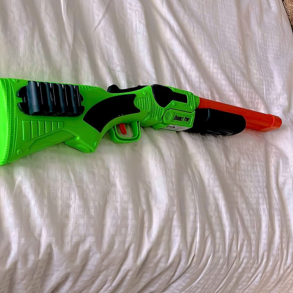 Double fire shotgun toy for kids